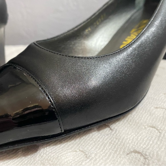 Vintage Salvatore Ferragamo spectators - Picture 12 of 16